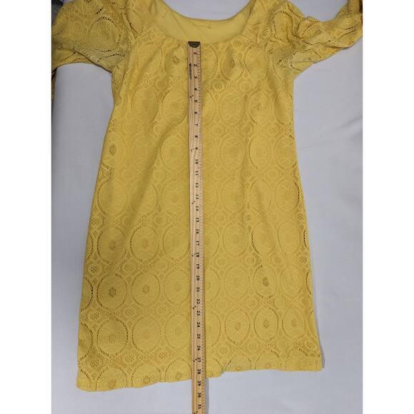 Beautiful Lace Overlay Half-Sleeve Dress Yellow XS - Picture 3 of 6
